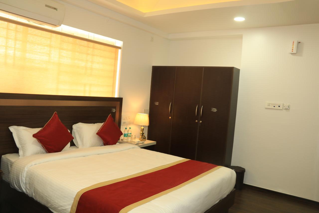 Flagship Malnad Residency Near Bengaluru Palace Exterior photo