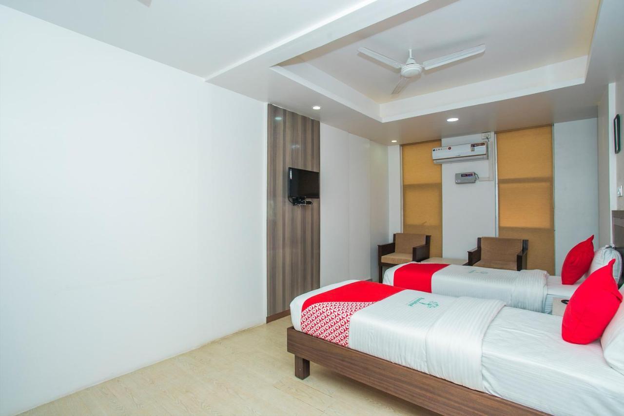 Flagship Malnad Residency Near Bengaluru Palace Exterior photo